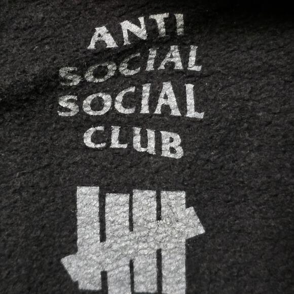 Anti Social Social Club x Undefeated Pullover Hoodie Men’s Large Black BK4598 - Picture 3 of 8
